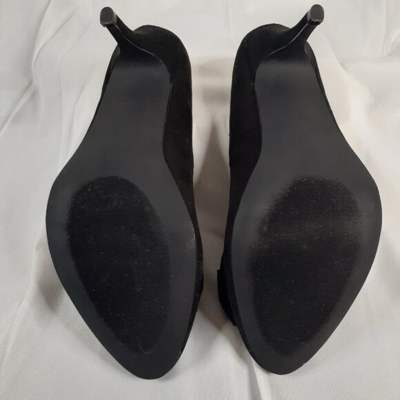 JustFab Vivianna High Heel Shoes - Picture 6 of 7